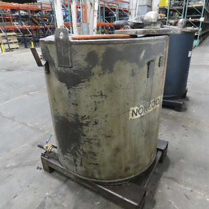 Clawson Tank Co. 330 Gallon Pneumatic Vacuum Coolant Cleanup Storage Tank