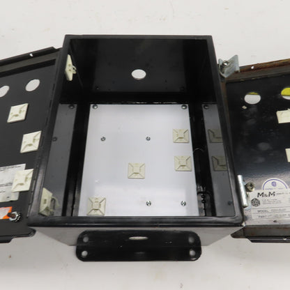 Hoffman A10086CH/SPL 10" H x 8" W x 6" D Electrical Enclosure W/Backplate Lot/2