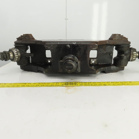 Caterpillar Model 2EC30 Forklift Rear Steering Spindle Assembly