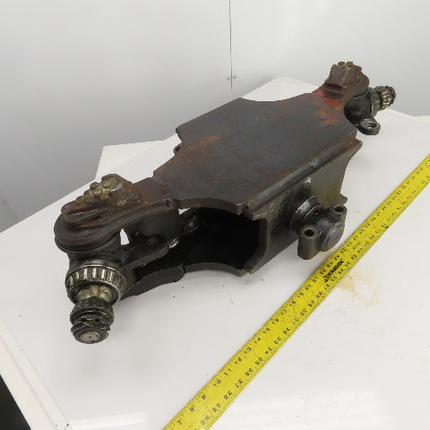 Caterpillar Model 2EC30 Forklift Rear Steering Spindle Assembly
