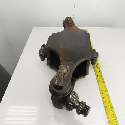 Caterpillar Model 2EC30 Forklift Rear Steering Spindle Assembly