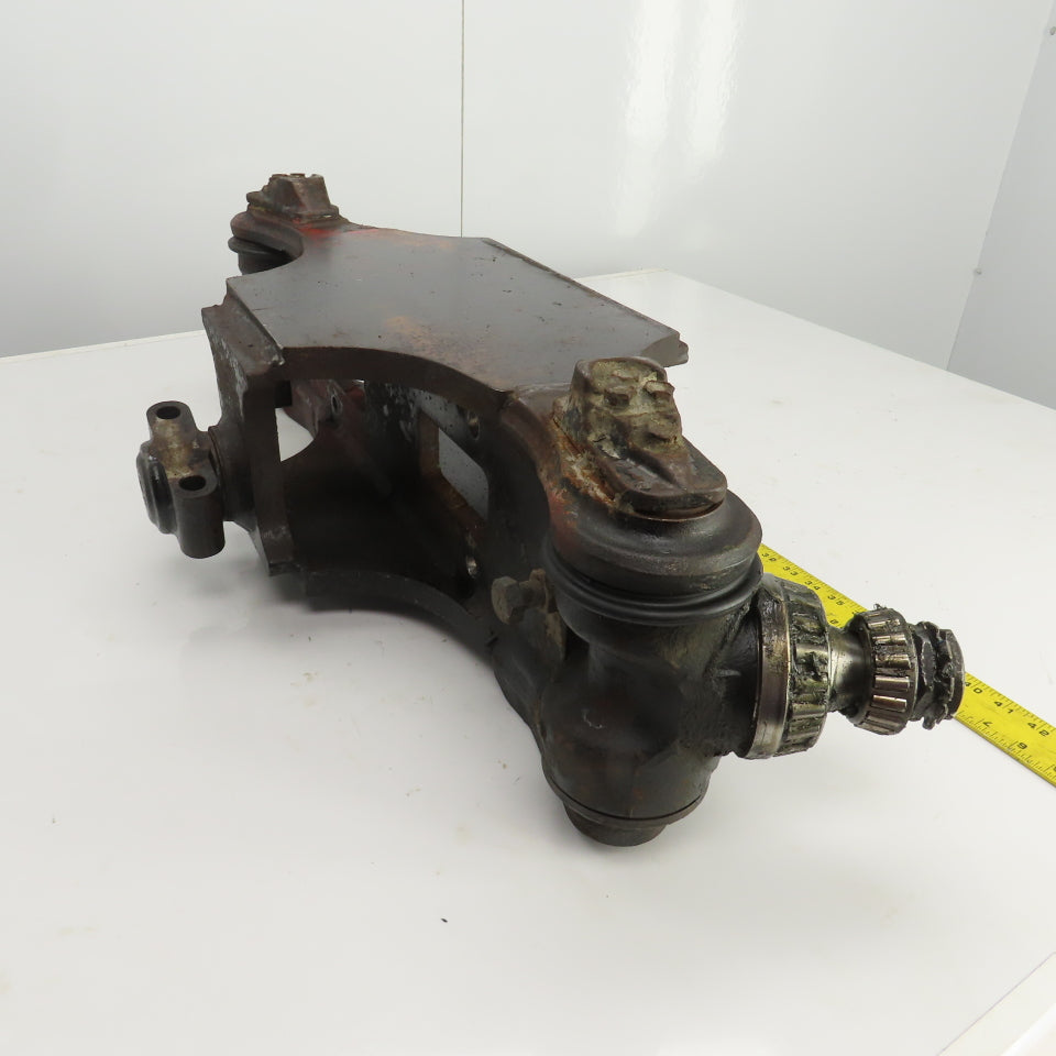 Caterpillar Model 2EC30 Forklift Rear Steering Spindle Assembly