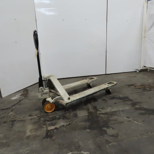 (B Unlisted) Crown Pallet Jack