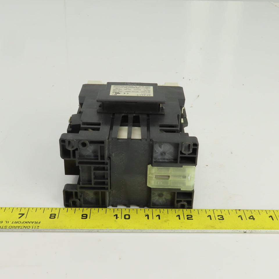 Fuji SC-E3/G Reversing Contactor 24VDC Coil 3Pole 65A