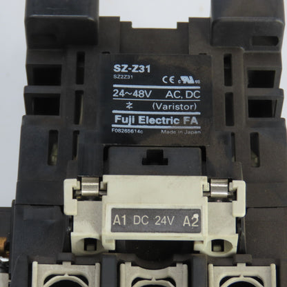 Fuji SC-E3/G Reversing Contactor 24VDC Coil 3Pole 65A