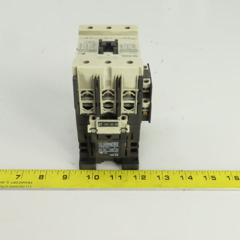 Fuji SC-E3/G Reversing Contactor 24VDC Coil 3Pole 65A