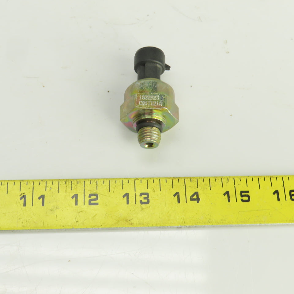 1835923 C911121A Diesel Engine Oil Pressure EOP Sensor Switch