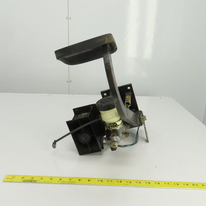Caterpillar Model 2EC30 Foot Brake & Horn Assembly