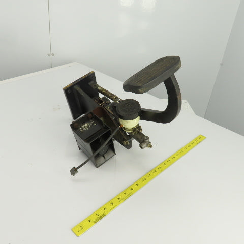 Caterpillar Model 2EC30 Foot Brake & Horn Assembly