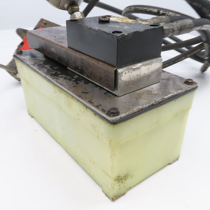 SPX Hytec Pneumatic Over Hydraulic Pump W/ 2 Position Manual Spool Valve