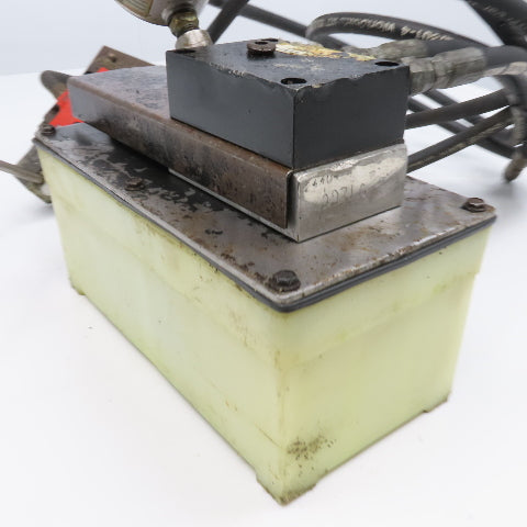 SPX Hytec Pneumatic Over Hydraulic Pump W/ 2 Position Manual Spool Valve