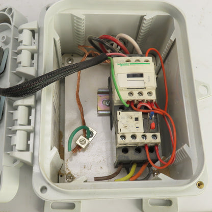 Schneider LC1 D18 C Electrical Enclosure W 220-690V W/LRD 21KN Overload 12-18A