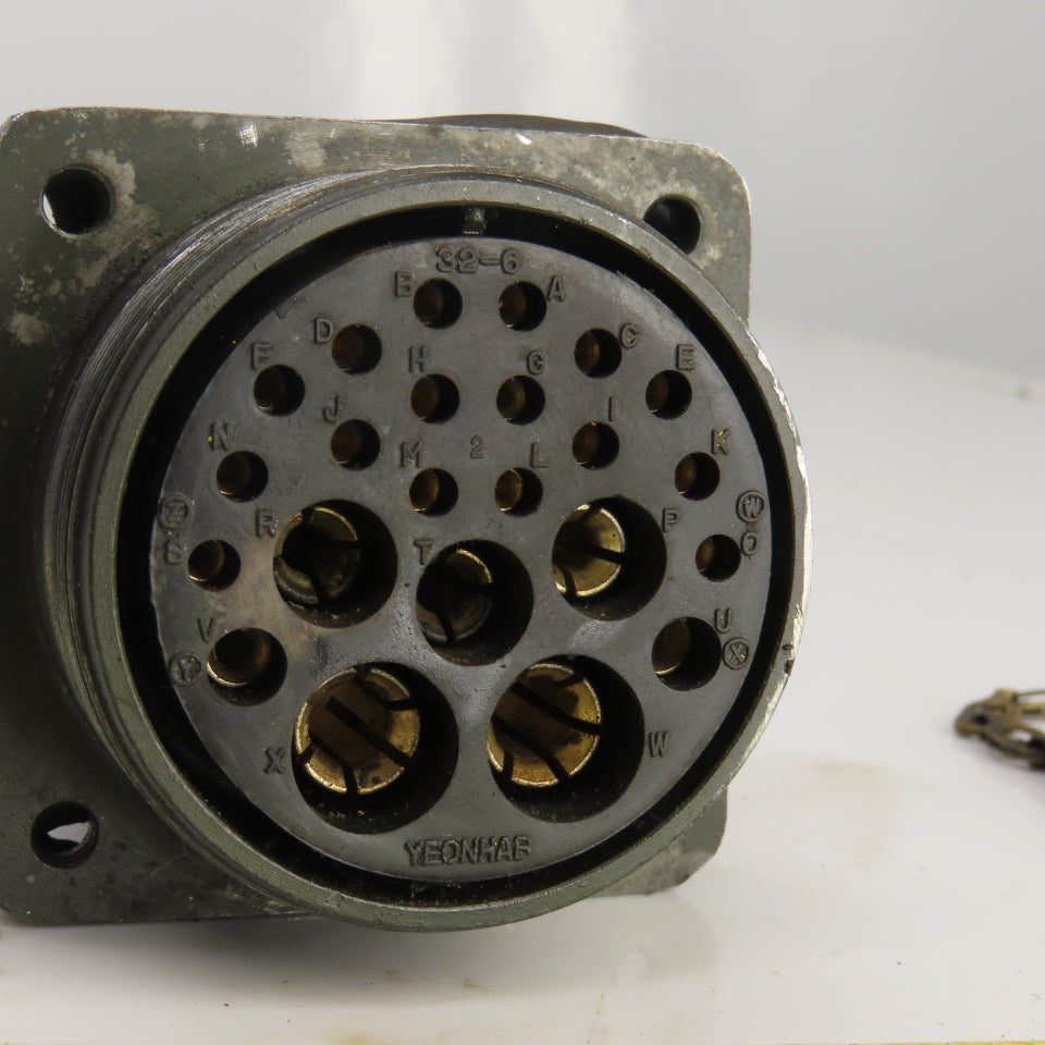 Yeonhab 32-6 MS25043-32 Female Connector