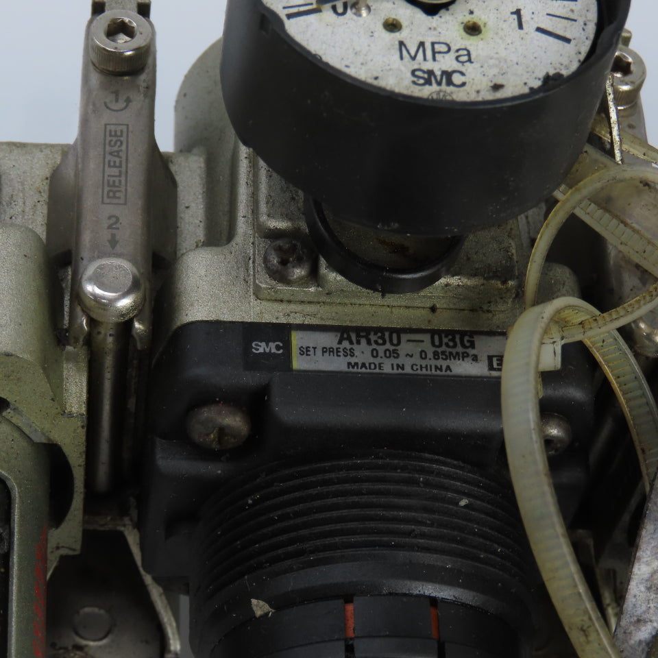SMC AF30-03 / AR30-03G Pneumatic Filter Regulator Assy 1.0MPa From Doosan 4020