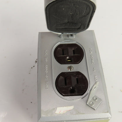 Hubbell Wet Locations When Closed Dual 115V Outlet