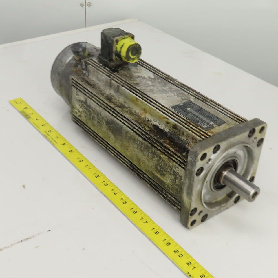 Rexroth Indramat MAC090C-0-GD-3-C/110-A-1/S001 9.6Nm Servo Motor 3000RPM W/Brake