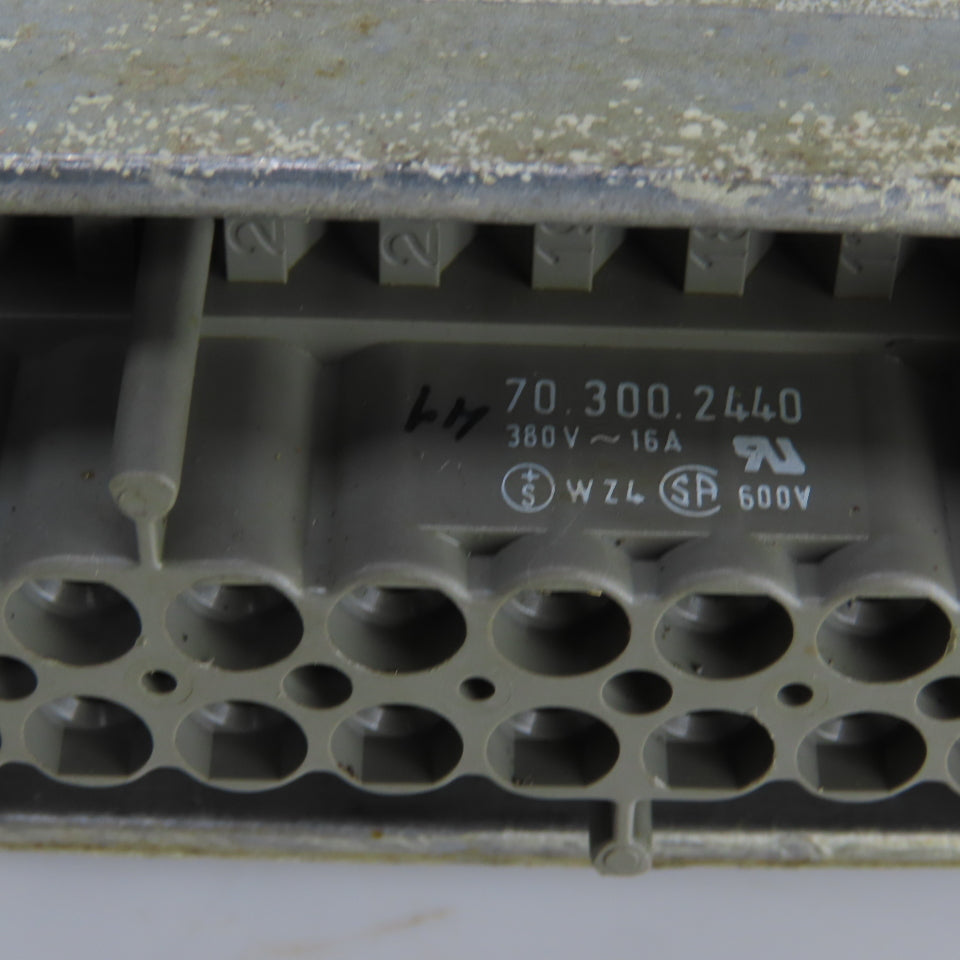 Wieland 70.300.2440 /70.400.1040 12 Pin Female Connector 380/660VAC 16A Lot Of 3
