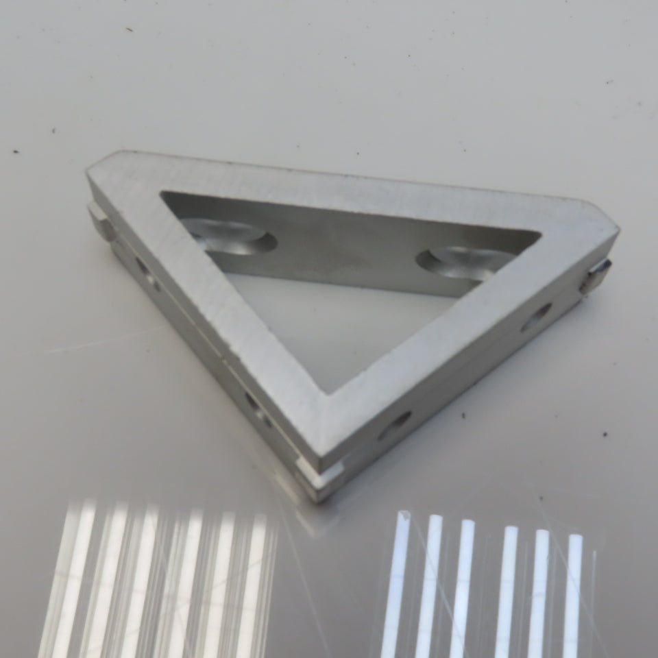 15 Series 4 Hole Keyed Tall Gusseted Inside Corner Bracket Lot of 2