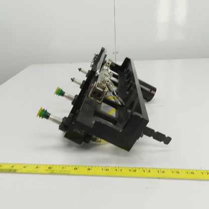 Single Section Rotating 4 Station Vacuum Pick And Place Robot Arm Fixture