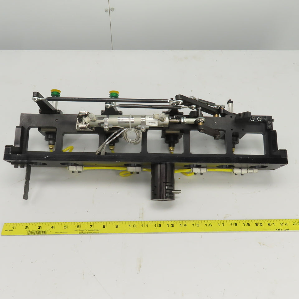 Single Section Rotating 4 Station Vacuum Pick And Place Robot Arm Fixture