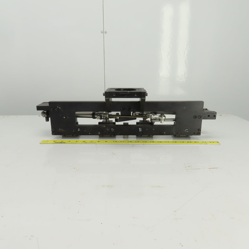 2 Section Rotating 4 Station Pick And Place Robot Arm Fixture