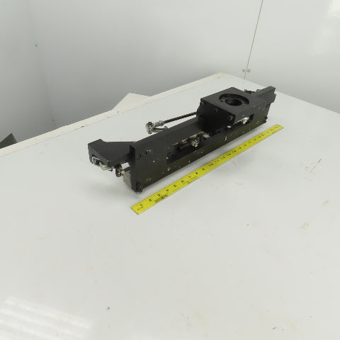 2 Section Rotating 4 Station Pick And Place Robot Arm Fixture