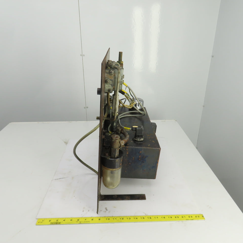 UVA 10 MD 1100S CNC Grinding Cell 3.5 Gallon Hydraulic Oil Distributor