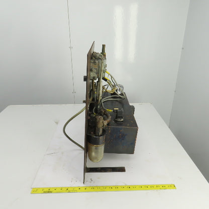 UVA 10 MD 1100S CNC Grinding Cell 3.5 Gallon Hydraulic Oil Distributor