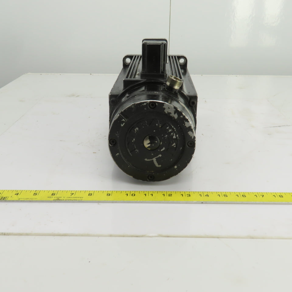 Rexroth Indramat 090B-0-JD-2-C/110-A-0 Servo Motor 3000RPM 24mm Shaft