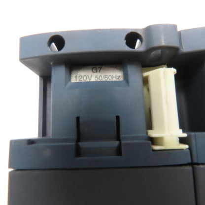 Schneider LC1 D18 Motor Contactor 690V 32A 15Hp MAX 120V Coil