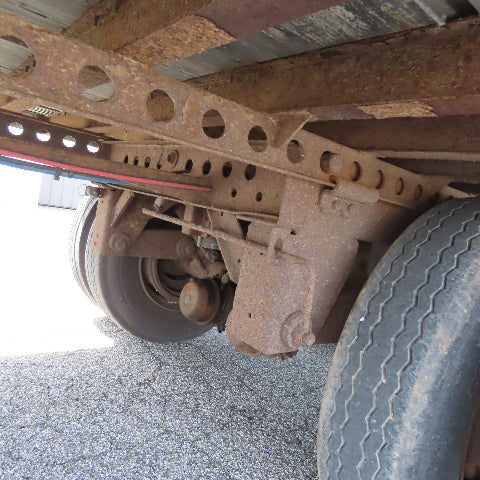Wabash 1998 53' Tandem Axle Semi Trailer Van Storage 101"Wx110" Tall Needs Door