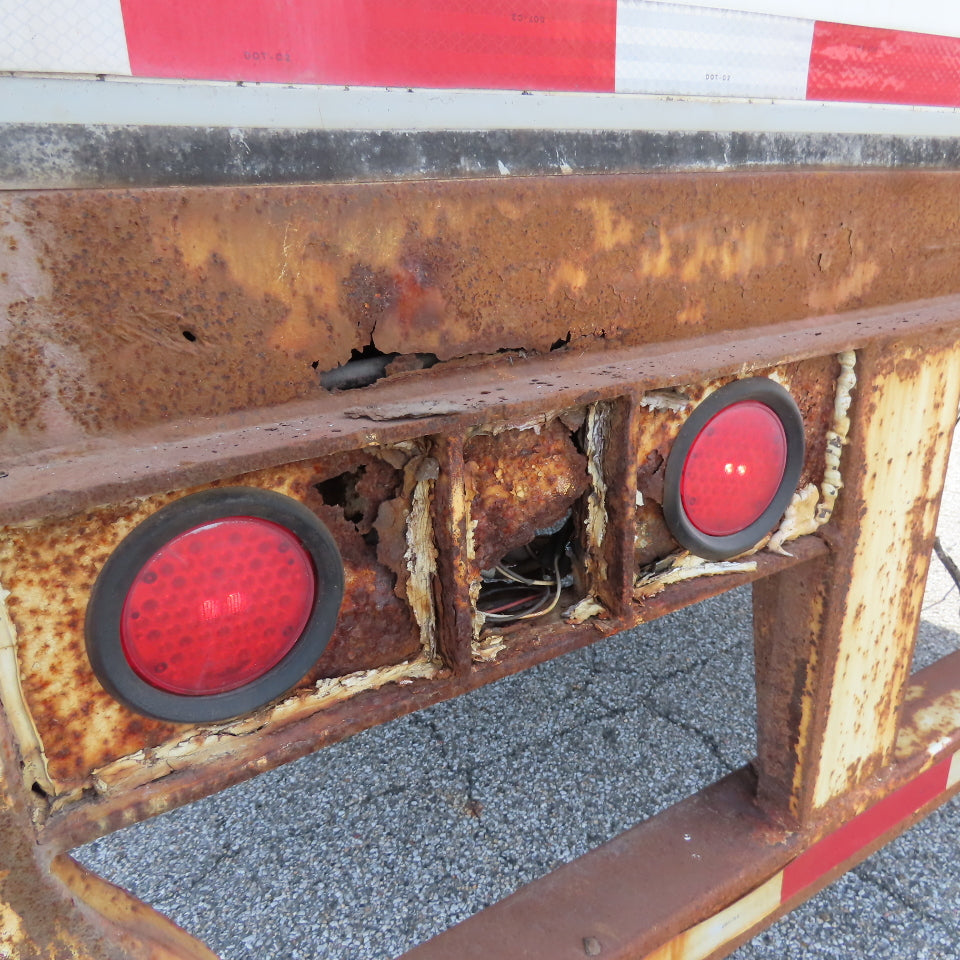Wabash 1998 53' Tandem Axle Semi Trailer Van Storage 101"Wx110" Tall Needs Door
