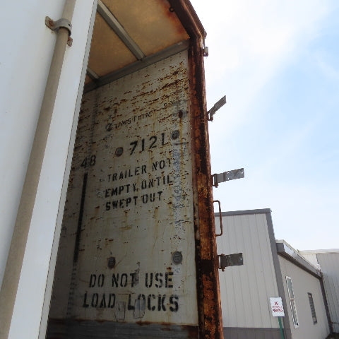 Wabash 1998 53' Tandem Axle Semi Trailer Van Storage 101"Wx110" Tall Needs Door