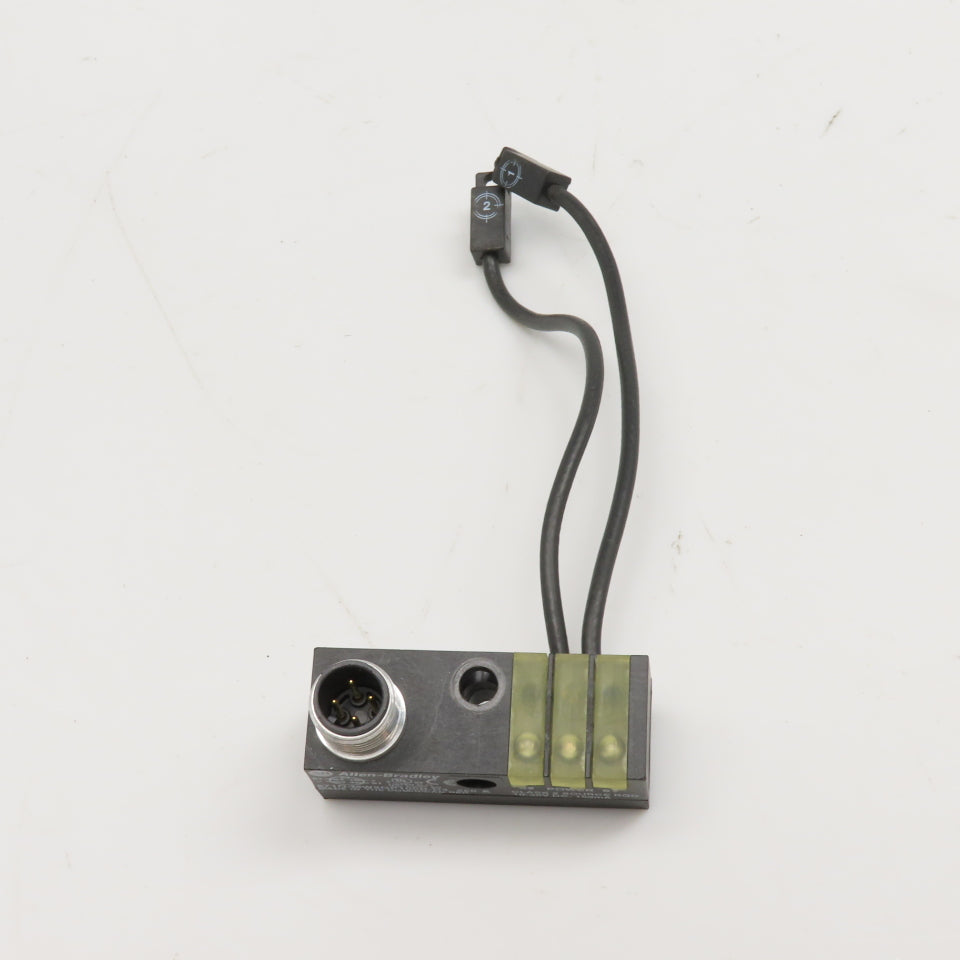 Allen Bradley 871D-MW2GP100B-D4 Inductive Proximity Sensor 10-30VDC