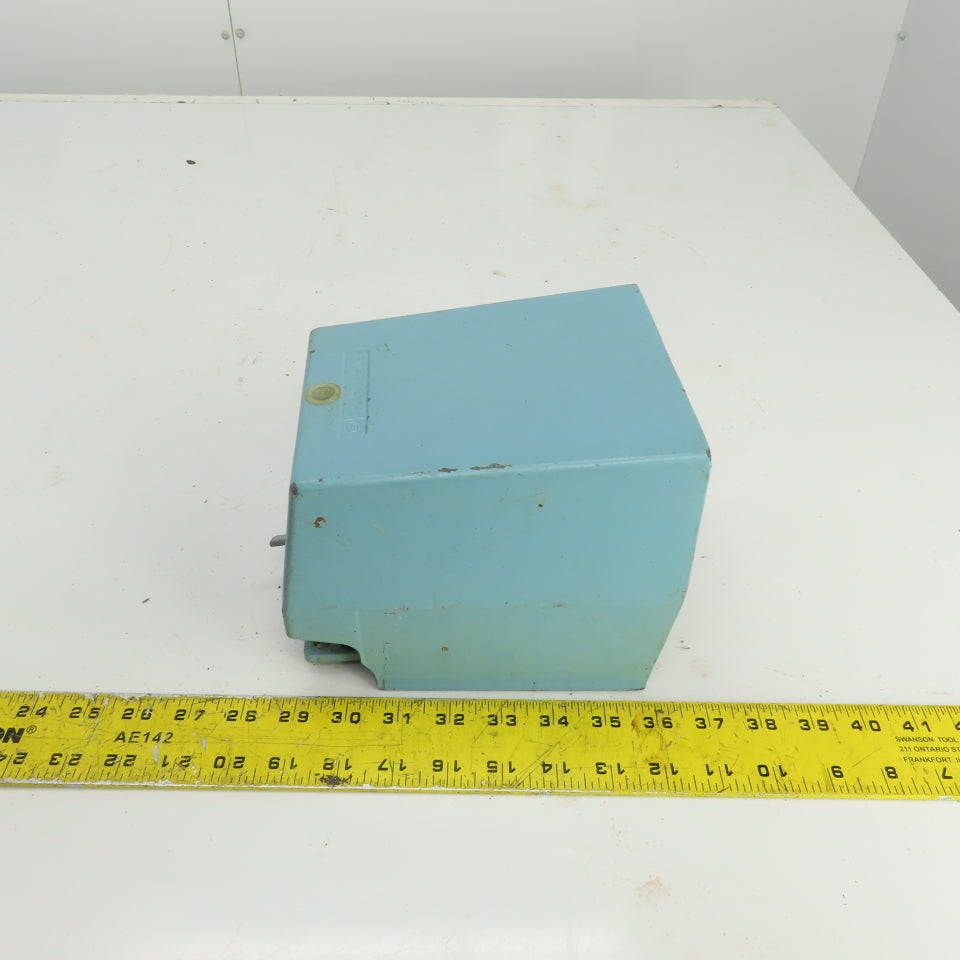 Telemecanique XPE-M Foot Switch W/Guard 240V 3A