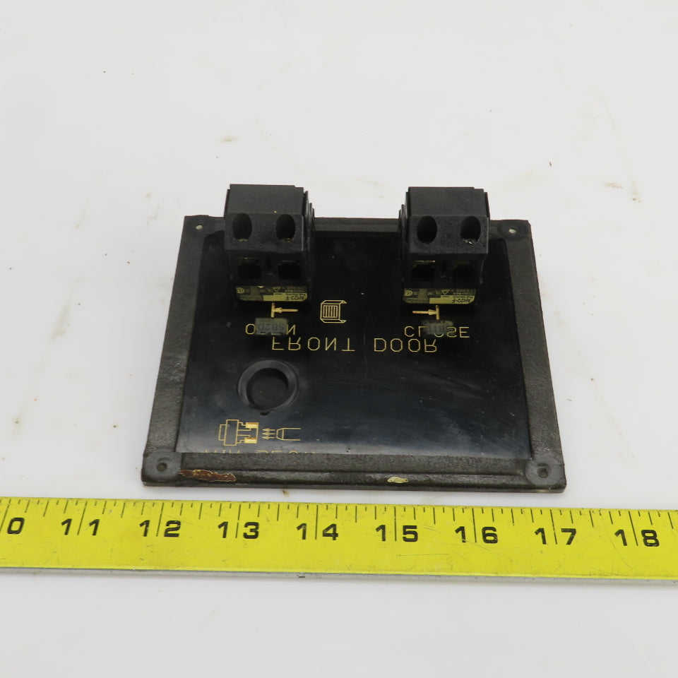 Okuma E5409-019-613 LU15 CNC Lathe Front Door Open/Close Operator Panel
