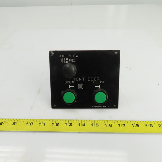 Okuma E5409-019-613 LU15 CNC Lathe Front Door Open/Close Operator Panel