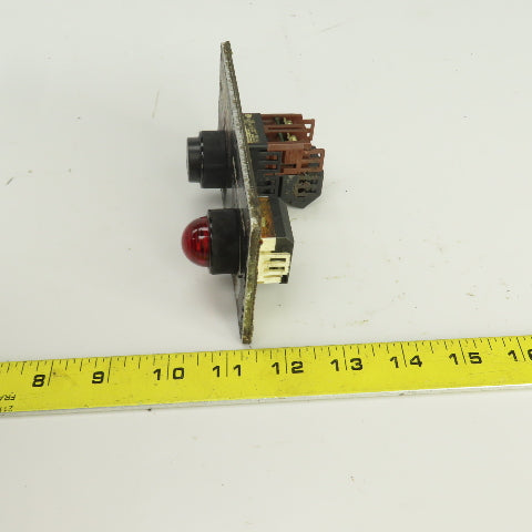 Okuma E5413-183-010 Control Box Door Interlock Keyed Switch & Indicator