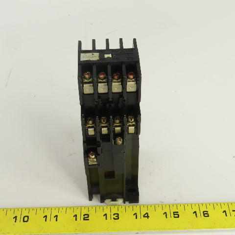 Mitsubishi SRD-K4 Magnetic Contactor 110-220V W/SRD-K8/UA-AX4 Auxiliary Contact