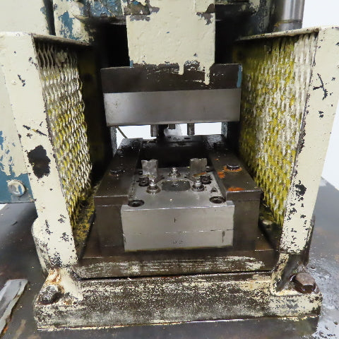 Waterbury Farrell Foundry 1001/2A 1/2Hp Mechanical Punch Press 1" Stroke 480V