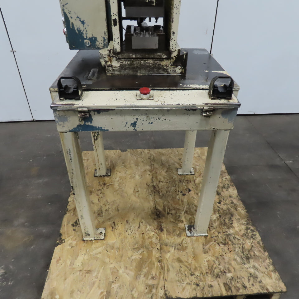 Waterbury Farrell Foundry 1001/2A 1/2Hp Mechanical Punch Press 1" Stroke 480V