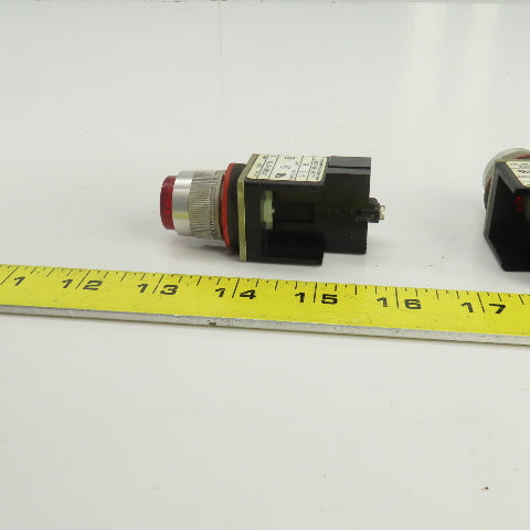 Allen Bradley 800MR-QT24 Ser D Red Illuminated Momentary Push-Button 24VDC Lot/4