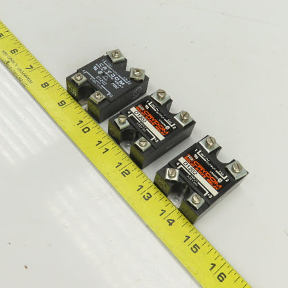 Crydom D1202 Solid State Relay Output 120VAC 2.5A Input 3-32VDC Lot Of 3