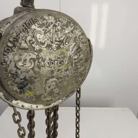 CM Cyclone Model M 2 Ton Manual Chain Fall Hand Hoist 9' Lift 4000lb Capacity