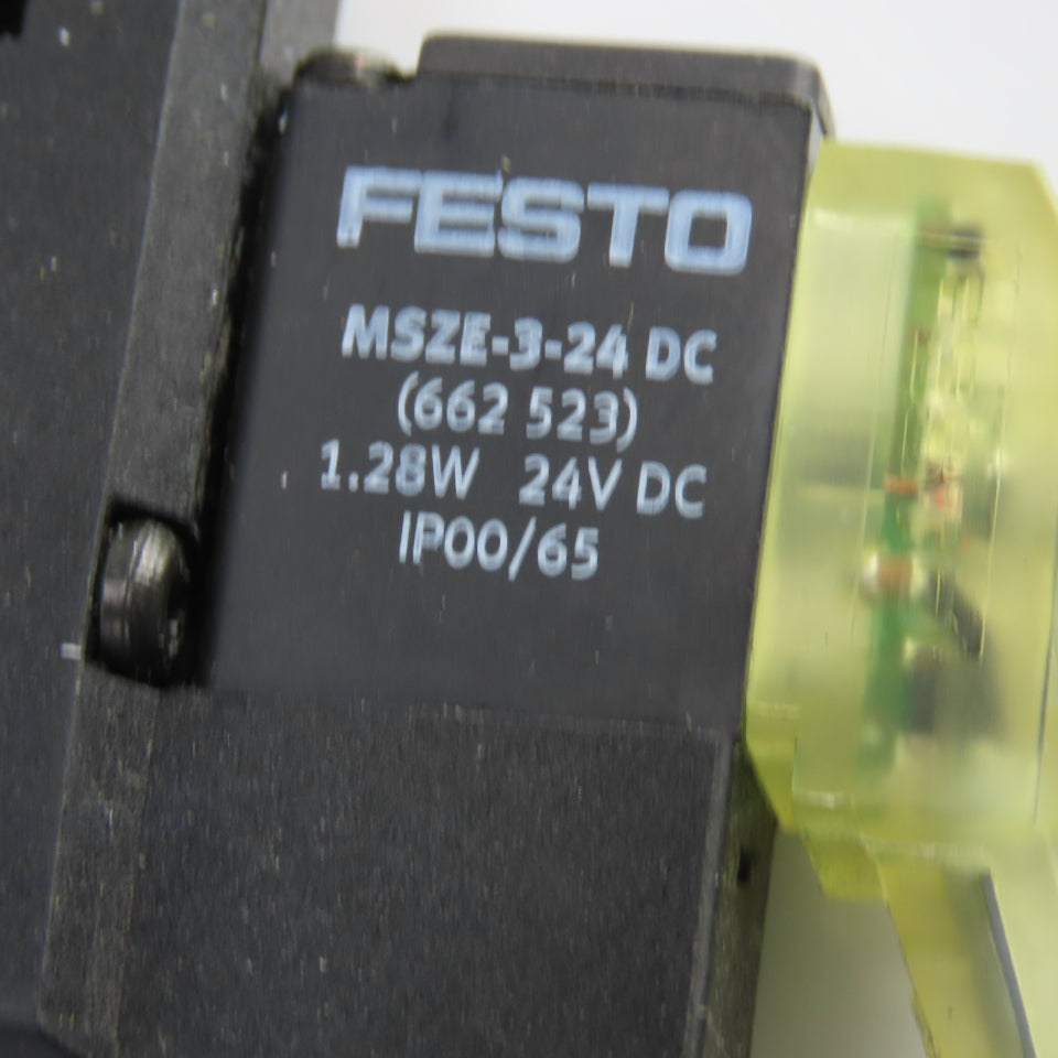 Festo CPE14-M1BH-5J-1/8 5/2 Way Air Solenoid Operated Valve 24VDC 2-8Bar
