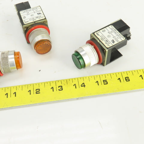 Allen Bradley 800MR-QT24 /800MRPT16 Lighted Green/Orange Push Button 24VDC Lot/4