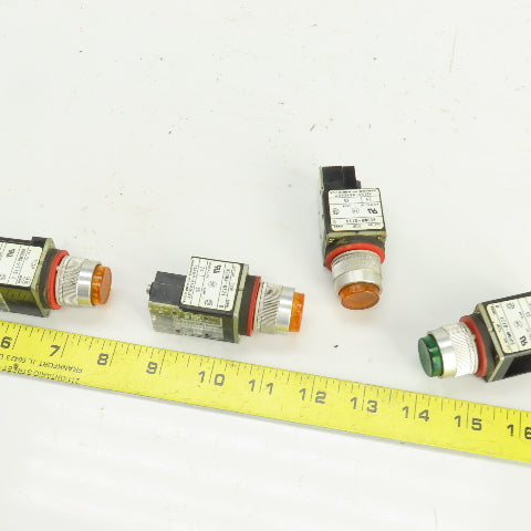 Allen Bradley 800MR-QT24 /800MRPT16 Lighted Green/Orange Push Button 24VDC Lot/4