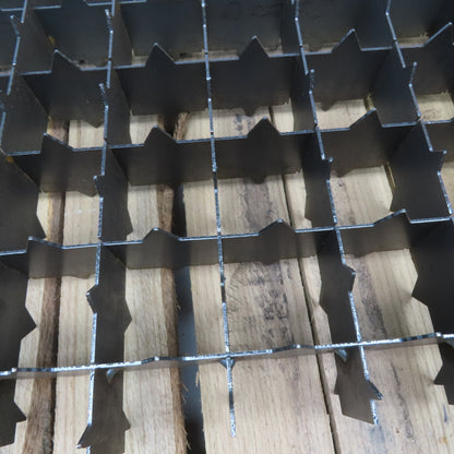 29" x 29" Assembled CNC Laser Cutter Steel Bed Spike Slat Grid Plus Lot Of 128
