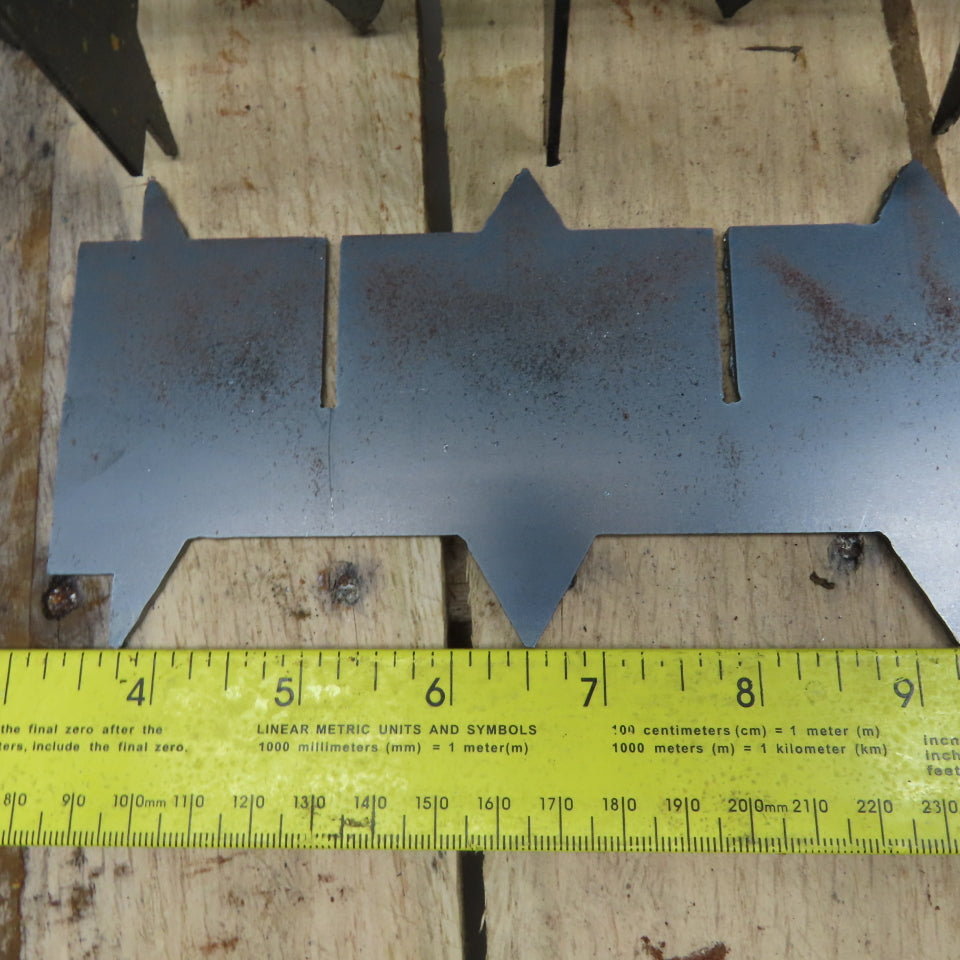 29" x 29" Assembled CNC Laser Cutter Steel Bed Spike Slat Grid Plus Lot Of 128