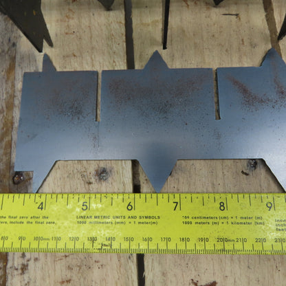 29" x 29" Assembled CNC Laser Cutter Steel Bed Spike Slat Grid Plus Lot Of 128